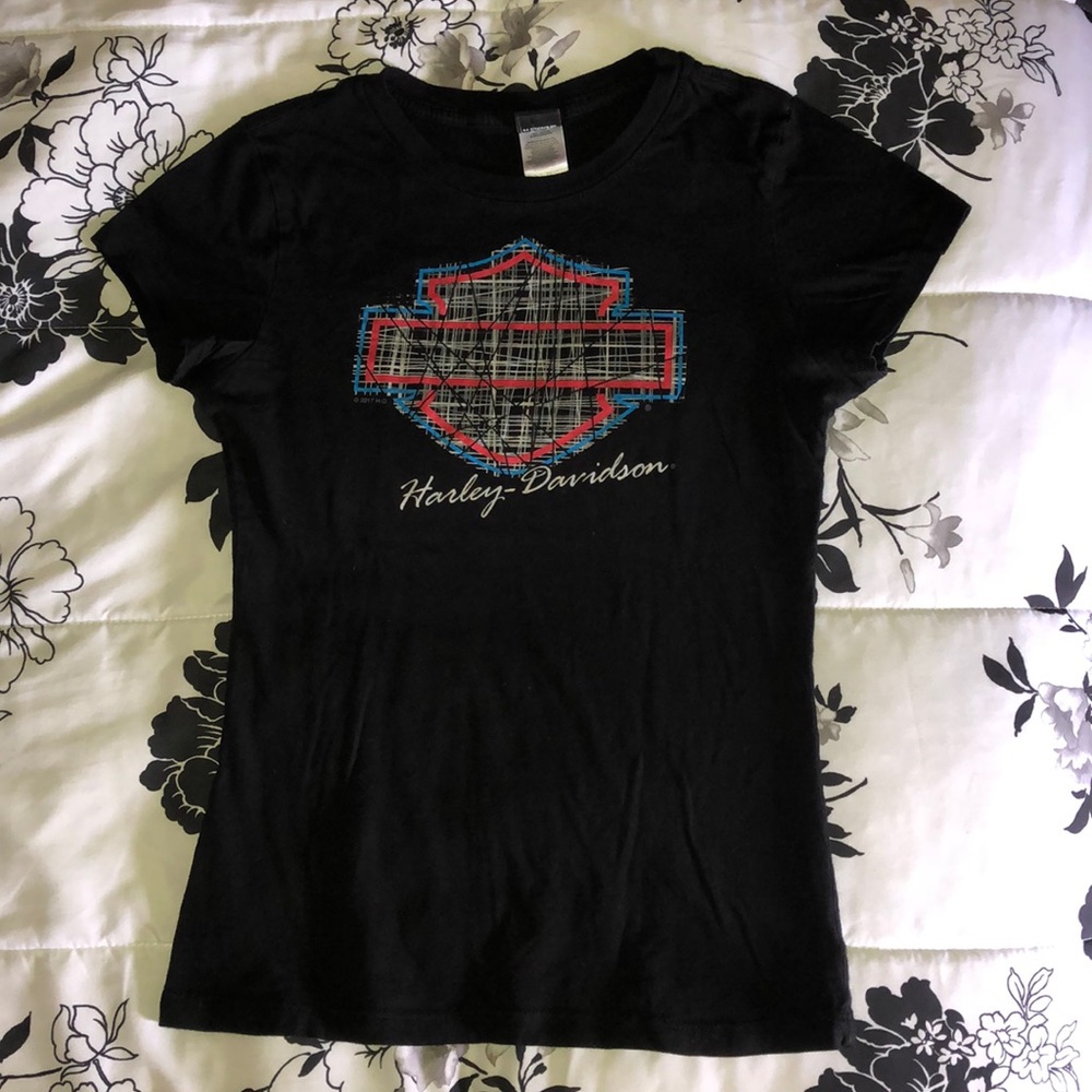 Harley-Davidson shirt